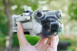 DJI Mini 4 Pro - ochrana závesu kamery 1DJ5374