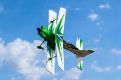 Peregrine 1,35m ARF (zelená/bílá)