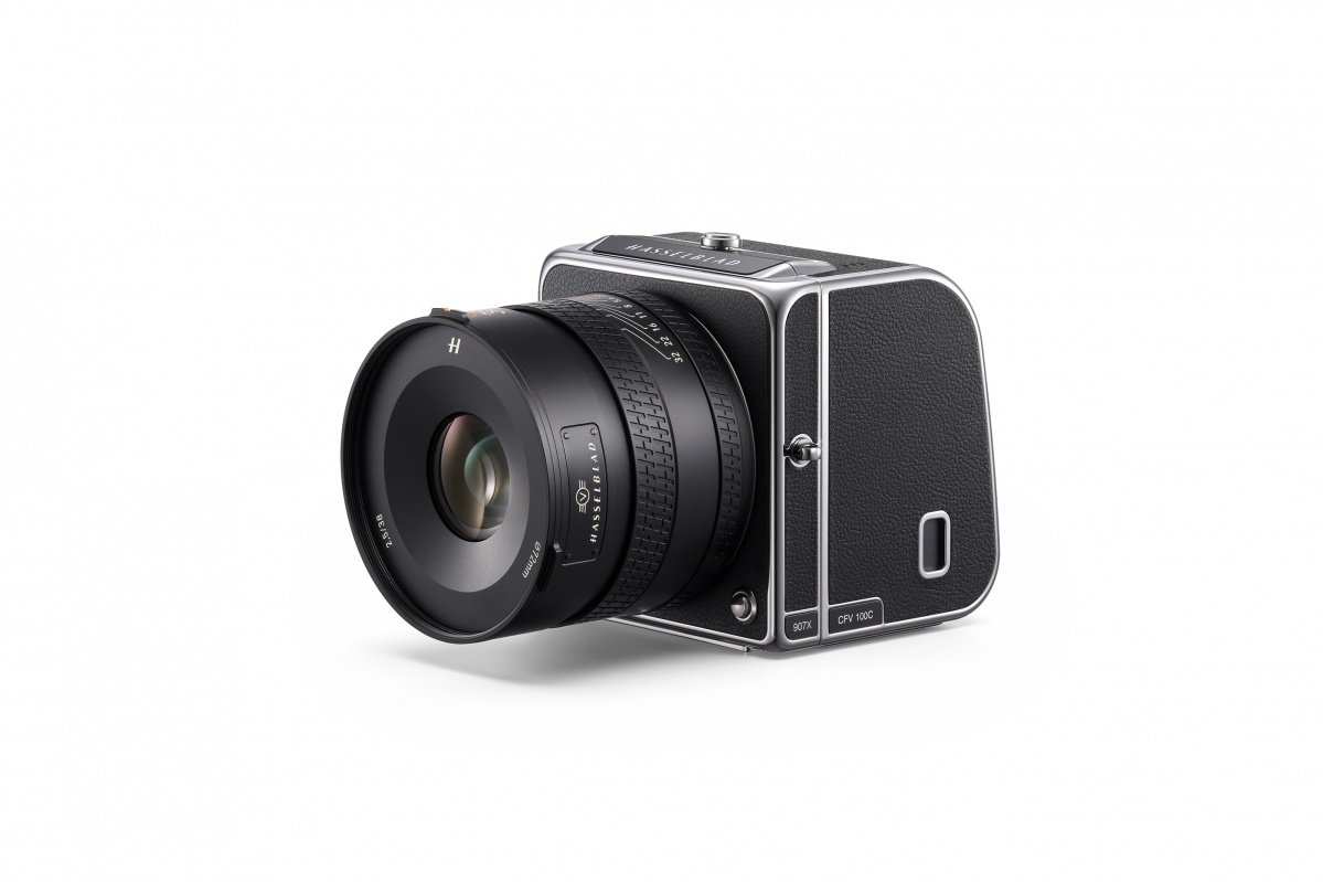 Hasselblad 907X & CFV 100C