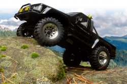 1:18 HPI Venture18 Flux 1985 Toyota Hilux SR5 (čierny)