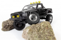 1:18 HPI Venture18 Flux 1985 Toyota Hilux SR5 (čierny)