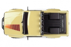 1:18 Venture18 Flux 1985 Toyota Hilux SR5 (Creme)