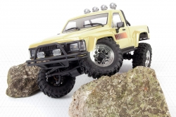 1:18 Venture18 Flux 1985 Toyota Hilux SR5 (Creme)