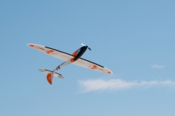 Kavan Twisty 1512mm ARF (narancssárga)