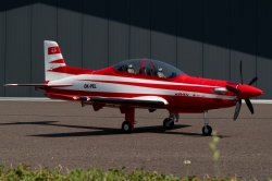 KAVAN Pilatus PC-21 1450mm ARF - červená