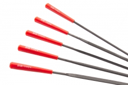 Súprava minipilníkov s plastovou rukoväťou