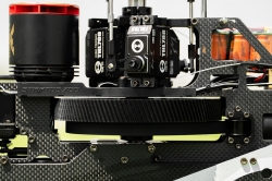 RC vrtulník Stratos 700 kit + sada rotorových listů Azure