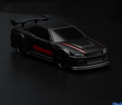 1:76 C74 On-Road RC Car RTR (czarny z czerwonym paskiem)